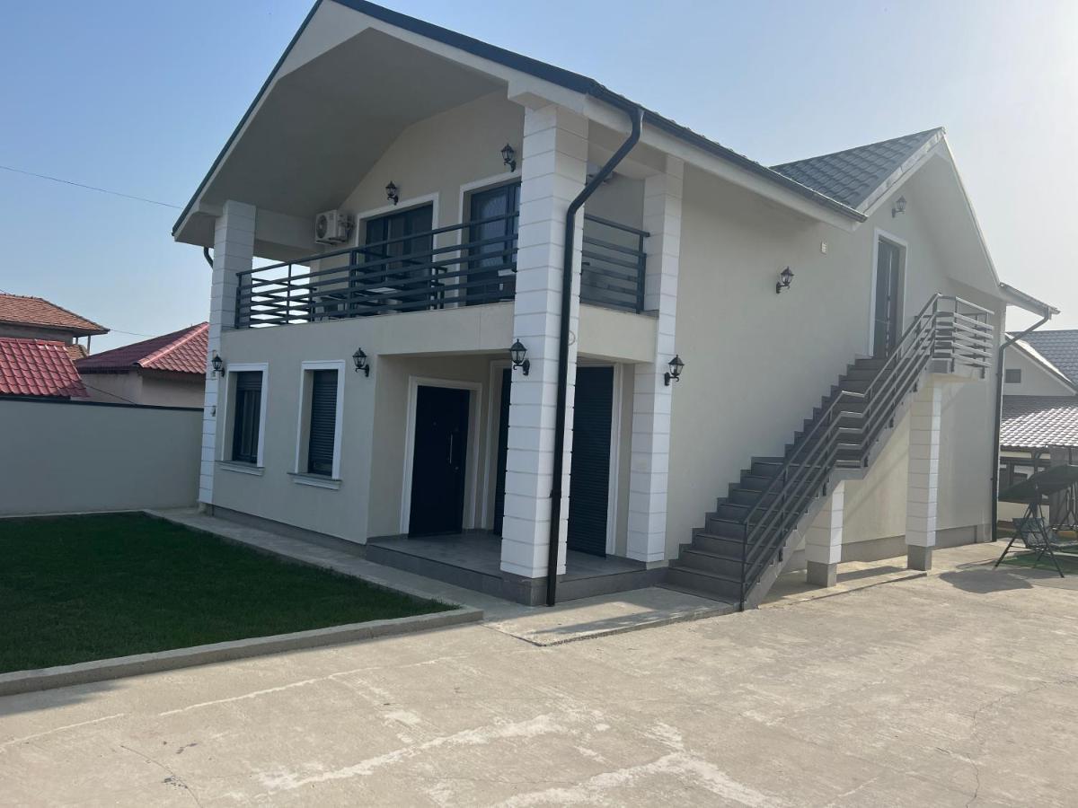 Pensiunea amigo si maria Corbu  Exterior foto